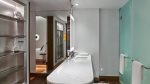 Spectacular Double Queen Room Bathroom